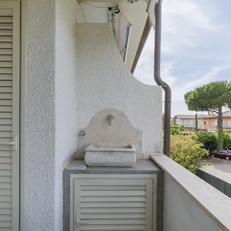 White By Interhome Forte dei Marmi