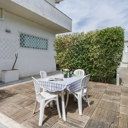 Daire White By Interhome *