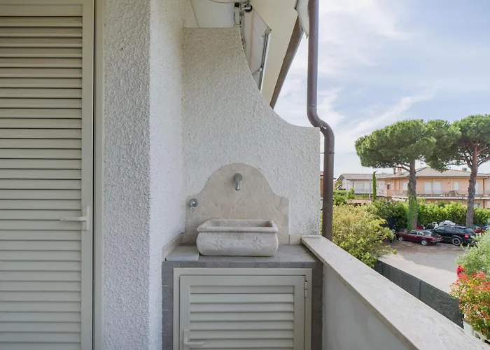 White By Interhome Forte dei Marmi