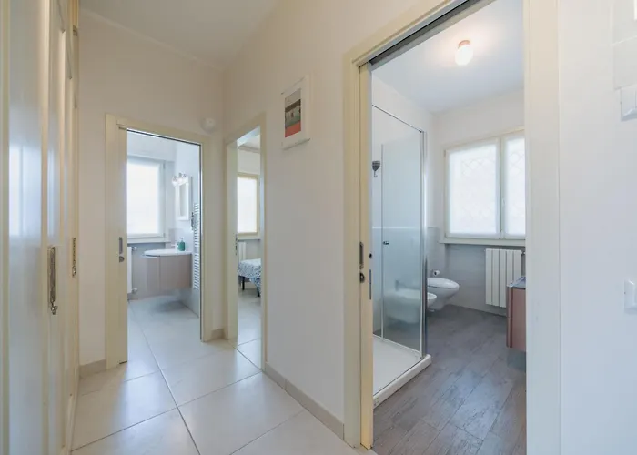 White By Interhome Apartment Forte dei Marmi