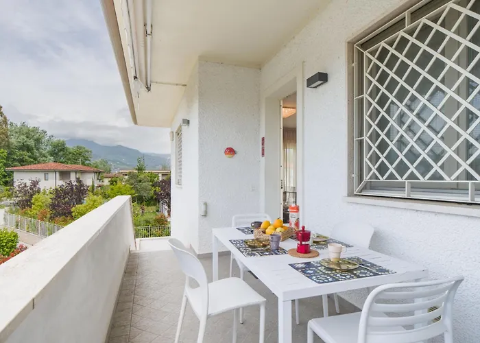 Apartment White By Interhome Forte dei Marmi