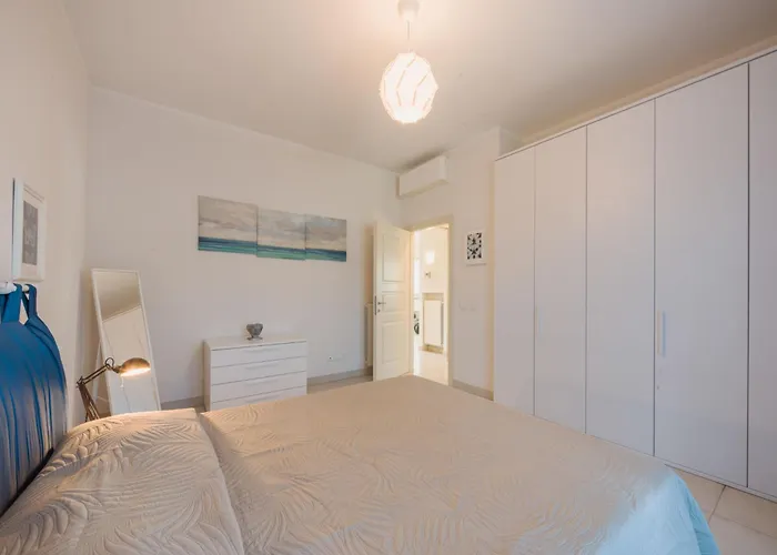 White By Interhome Apartment Forte dei Marmi