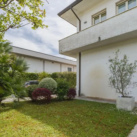 Апартаменты White By Interhome *