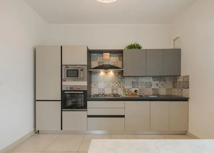 White By Interhome Апартаменты Форте-деи-Марми